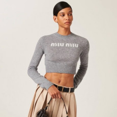 미우미우 여성 그레이 크루넥 니트 - Miumiu Womens Gray Knits - miu325x