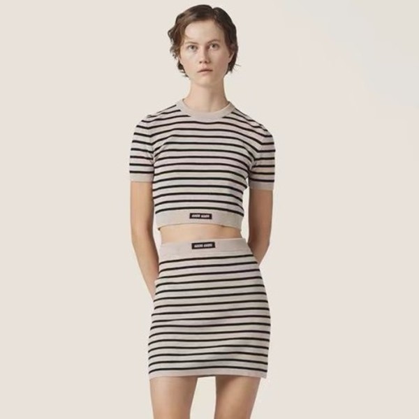 미우미우 여성 베이직 투피스 - Miumiu Ladys Basic Two-pieces - muc889x