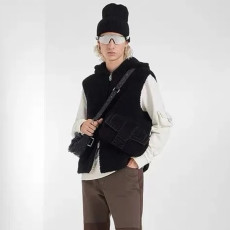 펜디 남성 블랙 베스트 - Fendi Mens Black Vest - fe132x