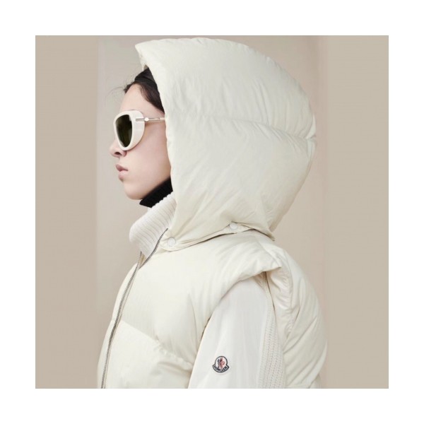Moncler 2019 Womens Patch Logo Down Pedding Vest - 몽클레어 2019 여성 패치 로고 다운 패딩 조끼 Moc0644x.Size(m - xl).크림