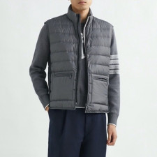톰브라운 남성 다운 베스트 - Thom Browne Mens Down Vest - thc3890x