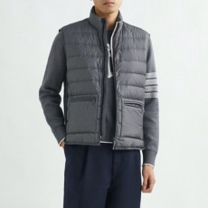 톰브라운 남성 다운 베스트 - Thom Browne Mens Down Vest - thc3890x