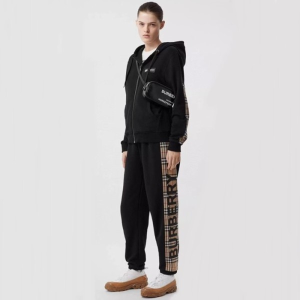 버버리 남/녀 캐쥬얼 블랙 츄리닝 - Burberry Unisex Black Training Clothes - bu321x