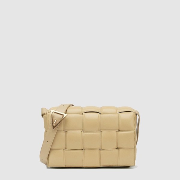 보테가 베네타 남/녀 패디드 카세트 - Bottega veneta Unisex Padded Cassette - bvb13950x