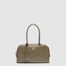 샤넬 여성 라지 볼링백 - Chanel Womens Large Bowling Bag - chb16260x