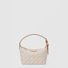 루이비통 여성 포쉐트 힐스 M29879 - Louis vuitton Womens Hills Pochette - lvb16502x