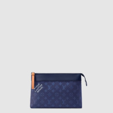 루이비통 남성 포쉐트 보야주 수플 M26829 - Louis vuitton Mens Pochette Voyage Souffle - lvb15922x