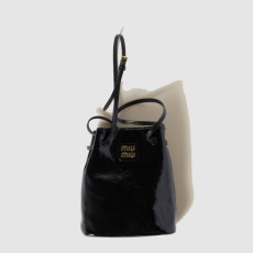 미우미우 여성 나플락 파우치 - Miumiu Womens Naflac Pouch - mib11828x
