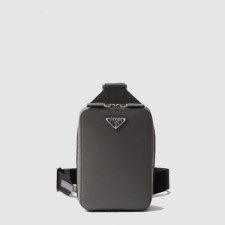 프라다 남성 브리크 사피아노 크로스백 2VZ106 - Prada Mens Brick Saffiano Crossbody Bag - prb8926x