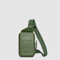 로에베 남성 몰드 슬링 백 - Loewe Mens Molded Slingbag - lob8189x