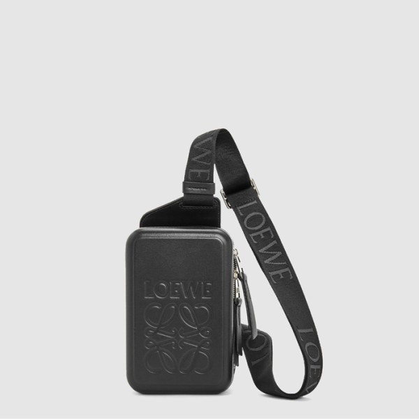 로에베 남성 몰드 슬링 백 - Loewe Mens Molded Slingbag - lob8191x