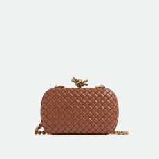 보테가 베네타 여성 탄 체인 새들 백- Bottega Veneta Womens Knot Bag - bvb1648x