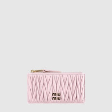 미우미우 여성 마테라쎄 레더 엔벨로프 지갑 - Miumiu Womens Matelassé Leather Envelope Wallet - miw699x