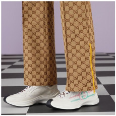 구찌 남/녀 GG 화이트 라이톤 - Gucci Unisex White Sneakers- gu945X