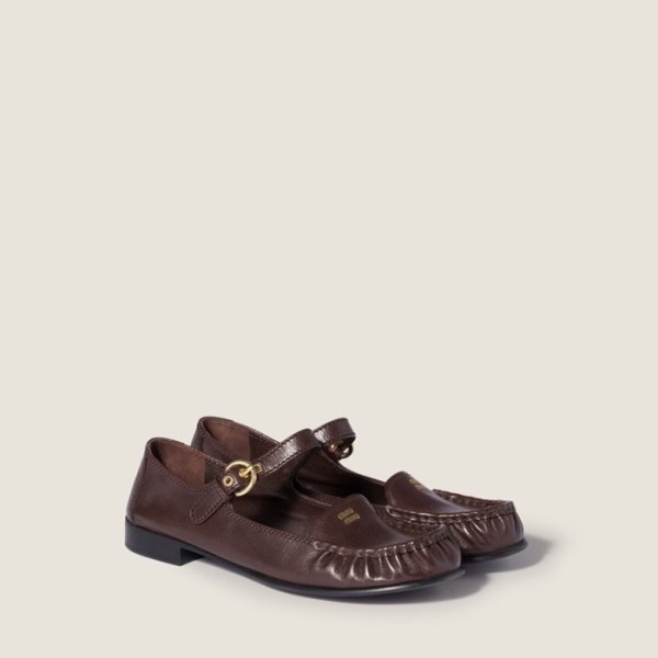 미우미우 여성 스트랩 가죽 로퍼 - Miu Miu Womens Strap Leather Loafers - mis8683x