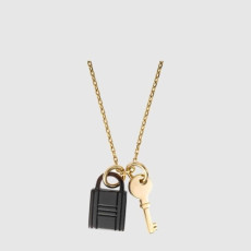 에르메스 남성 아뮬레트 패드락 네크리스 - Hermes Mens Amulette Padlock PM Necklace - acc7432x
