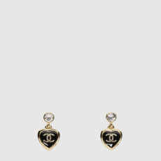 샤넬 여성 하트 펜던트 이어링 - Chanel Womens Heart Pendant Earring - acc8026x