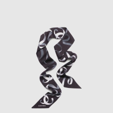 샤넬 여성 빅 CC 로고 프린트 트윌리 - Chanel Womens Big CC Logo Print Silk Twilly - acc8382x