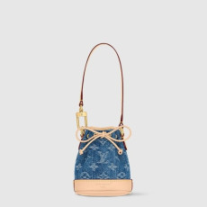 루이비통 남/녀 마이크로 노에 백 참 M01700 - Louis vuitton Unisex Micro Noé Bag Charm - acc8373x